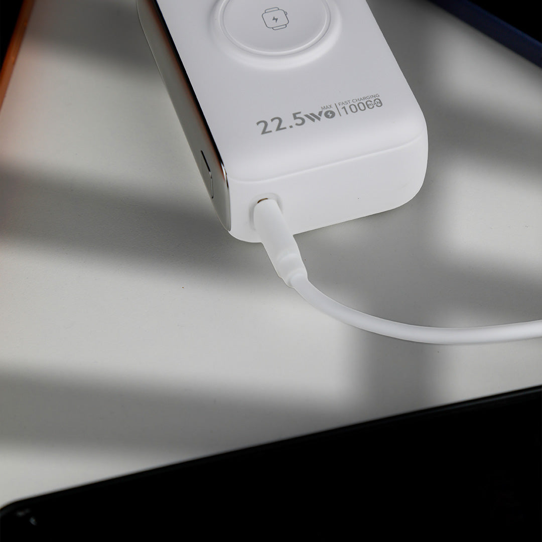 LZEL Ampflow10 Mini 10000Mah Pd Power Bank 22.5W | Built-In Type-C & Lightning Cable | Wireless Charging