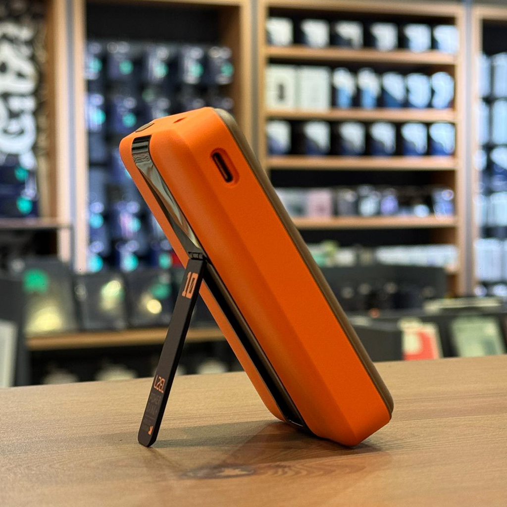 LZEL ZenoFlex MaxCharge 5000mAh Wireless Charging Power Bank â€“ 20W Wired Output / 18W Input (15W Wireless) | Orange