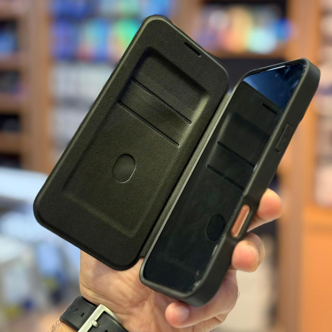 LZEL MagFlip Wallet Case for iPhone 17 Pro | Black