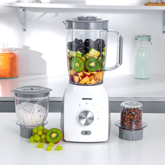 Geepas 3-in-1 Blender- 600 W, Powerful Motor with 3 Speed Setting and Pulse/ Transparent Jars with Stainless Steel Blade, Grinder, Chopper Attachment