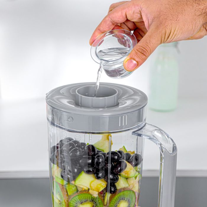 Geepas 3-in-1 Blender- 600 W, Powerful Motor with 3 Speed Setting and Pulse/ Transparent Jars with Stainless Steel Blade, Grinder, Chopper Attachment