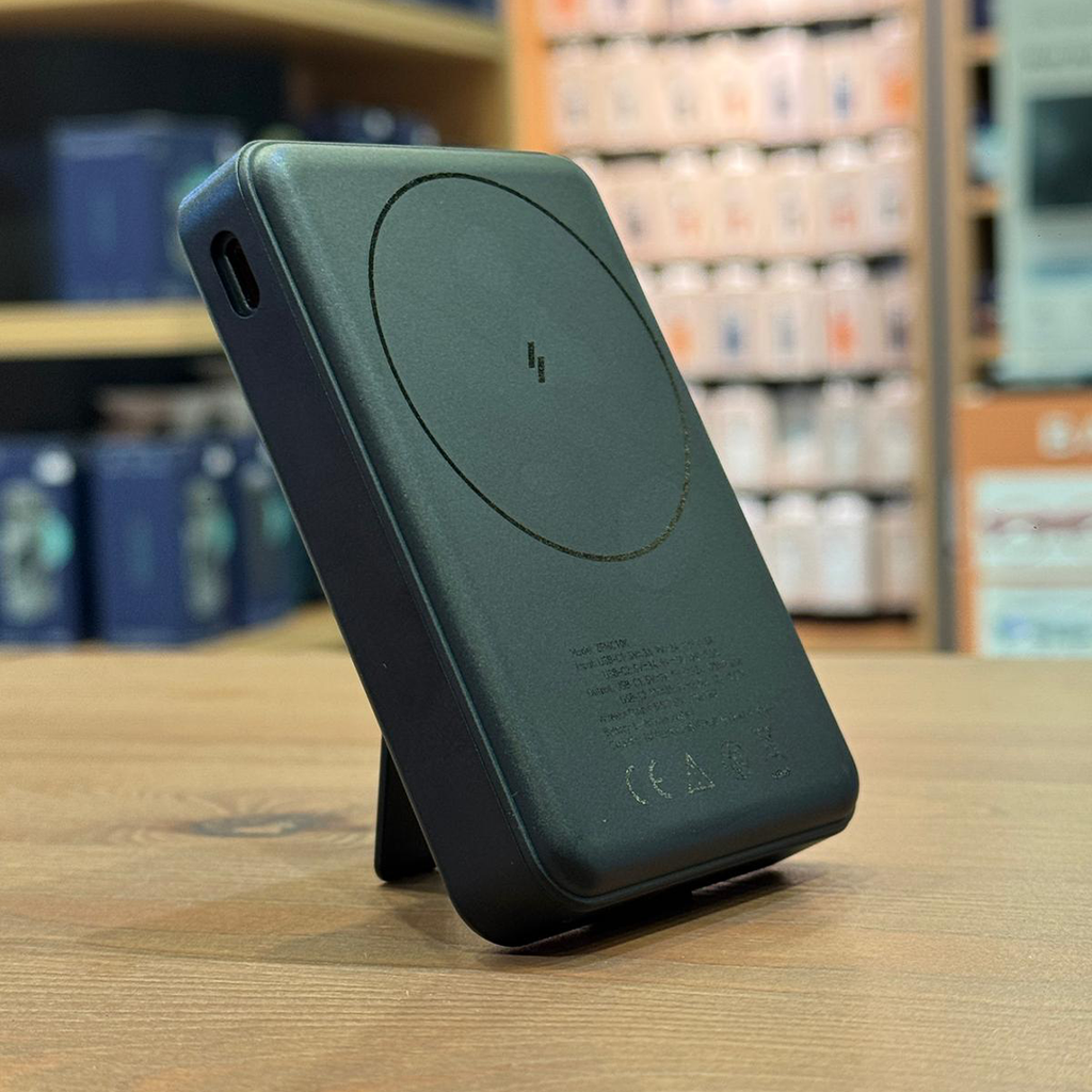 LZEL ZenoFlex MaxCharge 5000mAh Wireless Charging Power Bank â€“ 20W Wired Output / 18W Input (15W Wireless) | Black