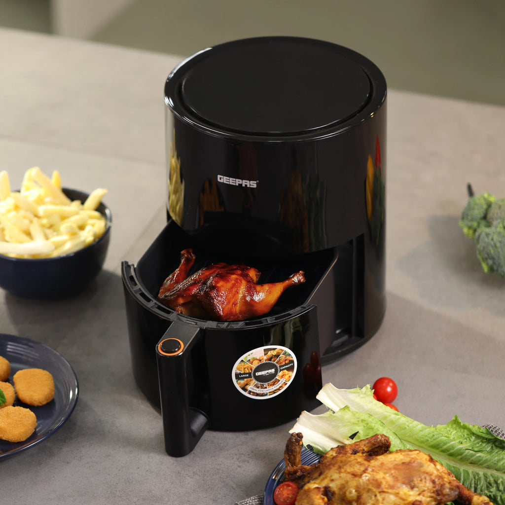 Geepas Digital Air Fryer 4L Oil-Free Timer 80-200°C 8 Programs Black