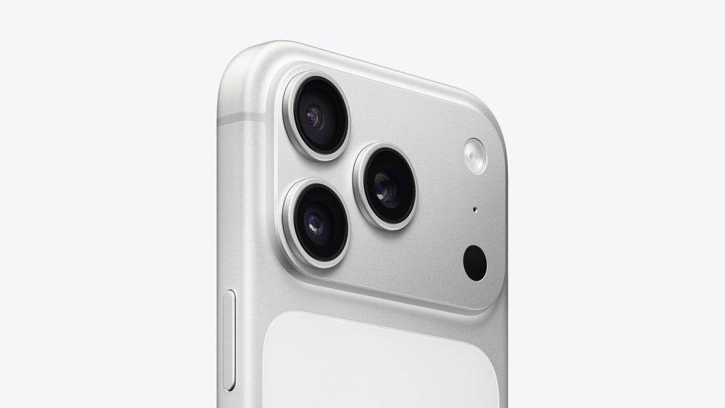 Apple iPhone 17 Pro Max- 256GB - 6.9 inch - Dual eSim (Middle East Version) | Silver