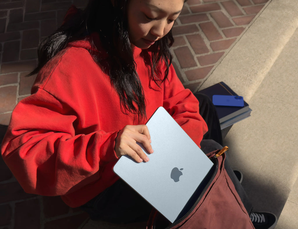 Apple MacBook Air M4 15-inch - 16GB RAM - 512GB SSD + Bundle Offer | Sky Blue